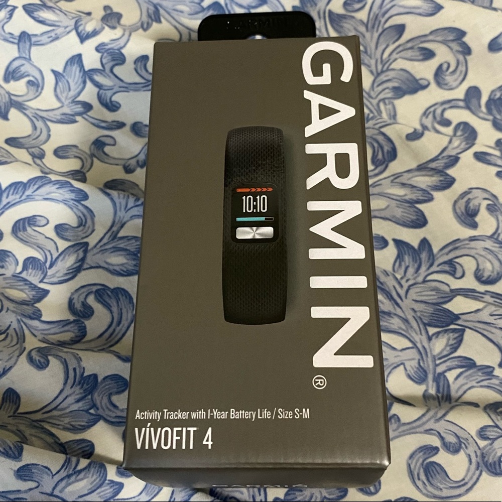 Garmin Vívofit 4 S/M Activity Tracker